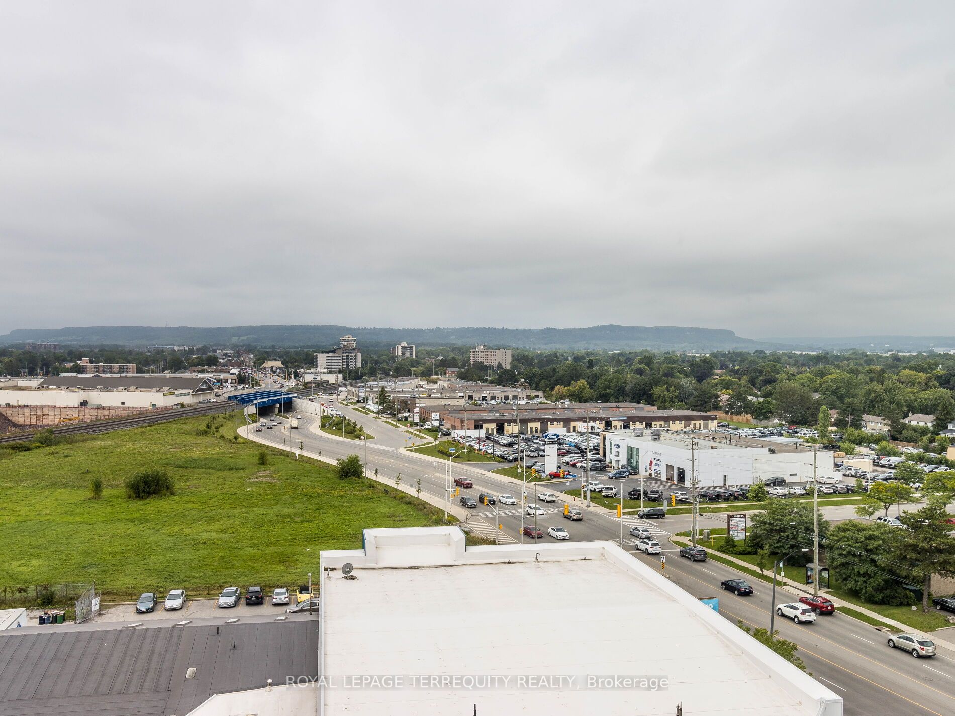 716 Main Street E, #1008