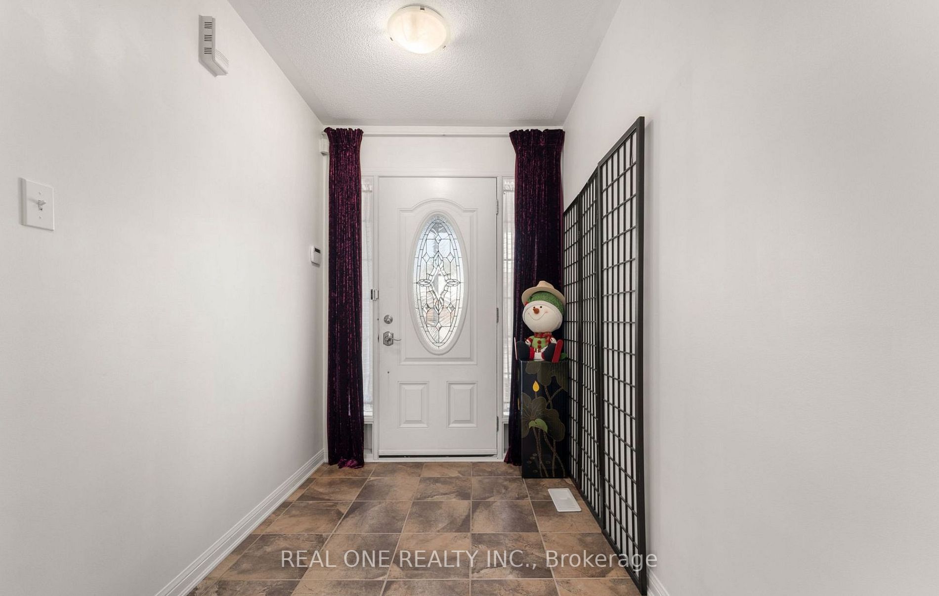 382 Mcjannett Ave