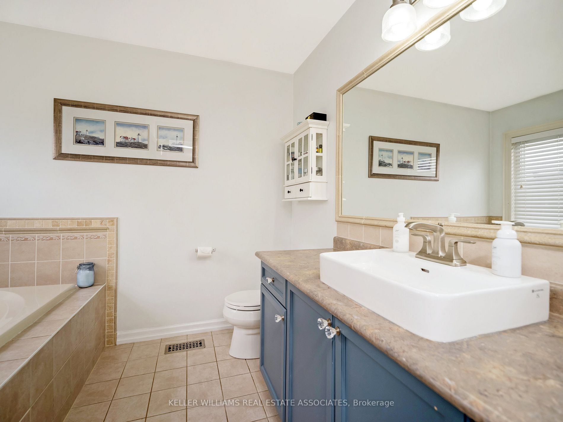 1139 Deacon Dr