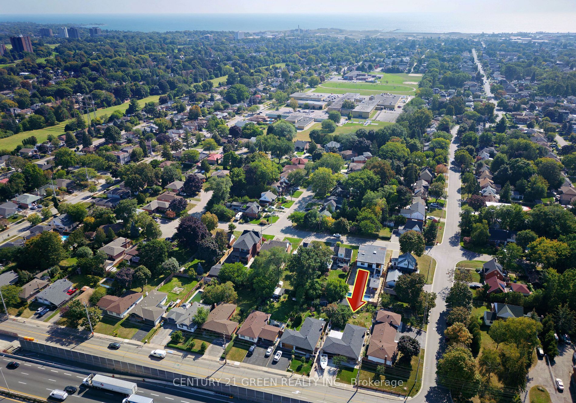 958 South Service Rd