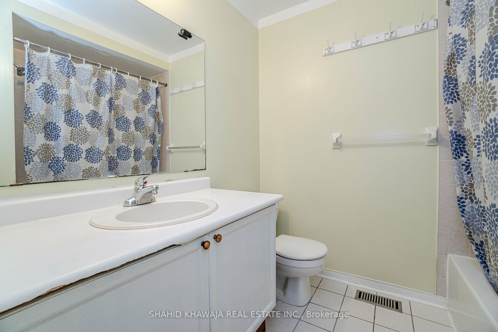 5230 Glen Erin Dr, #91