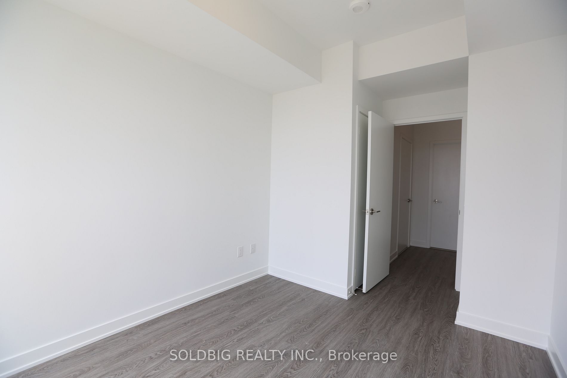 3005 Pine Glen Rd, #712