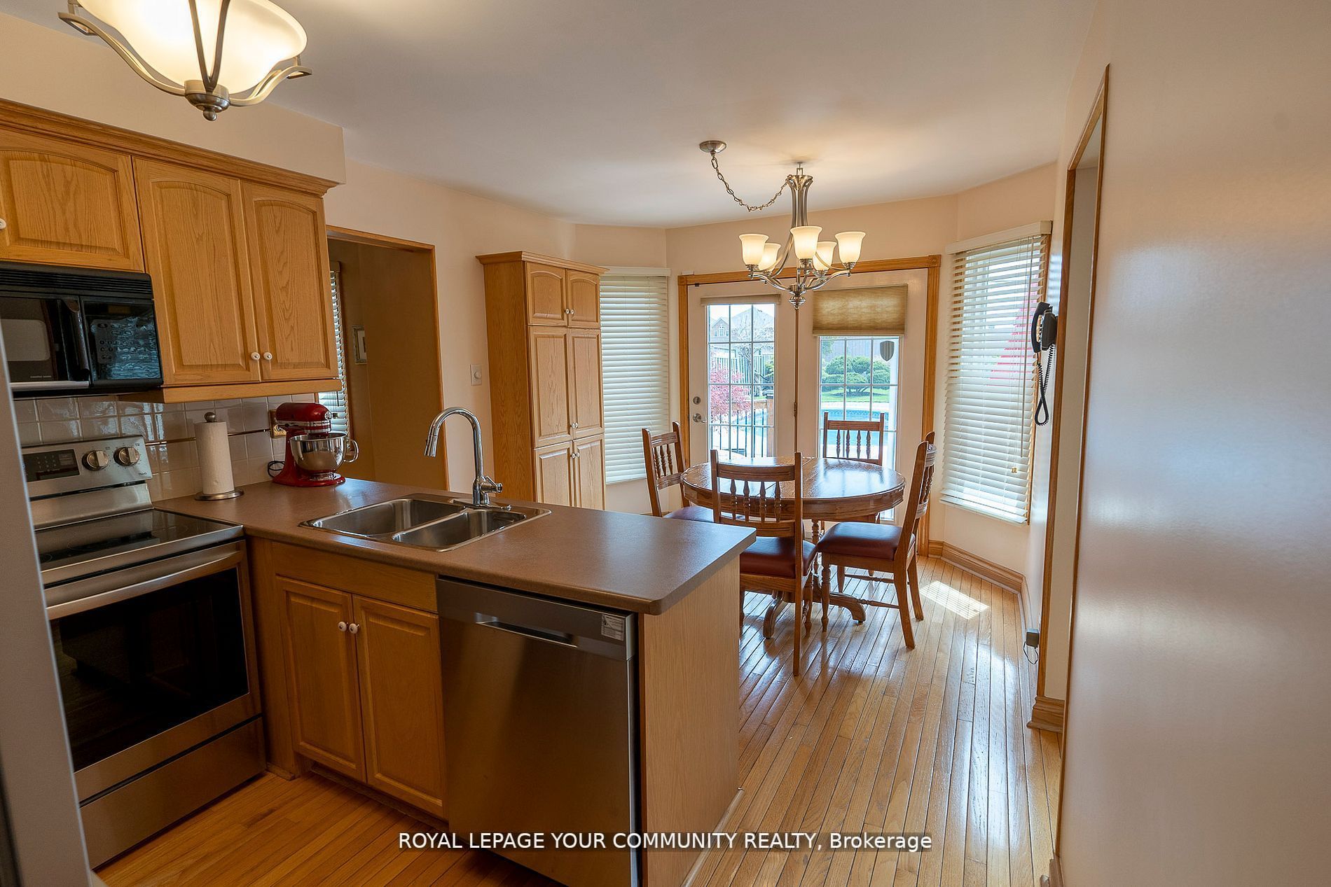 98 Corkett Dr
