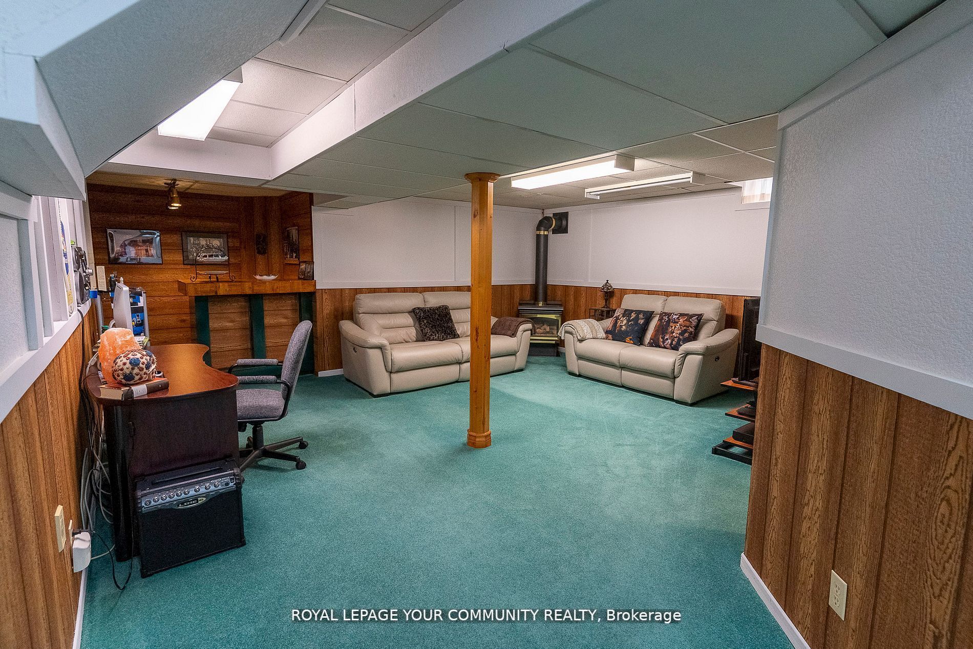 98 Corkett Dr
