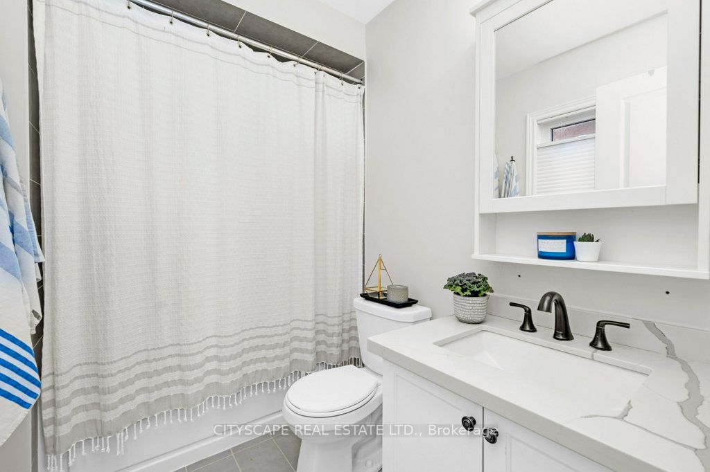 50 Brookwater Crescent
