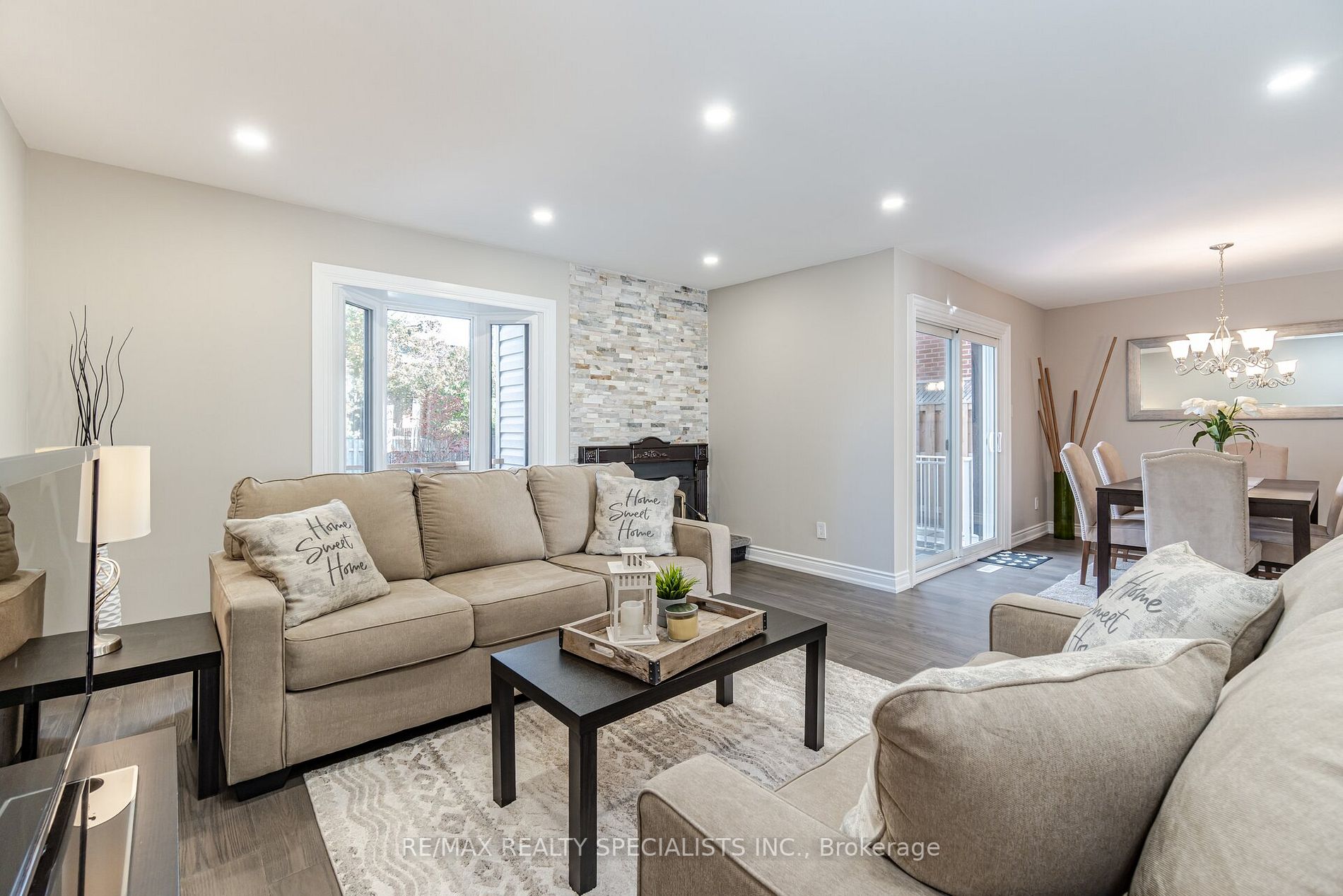 181 Satok Cres