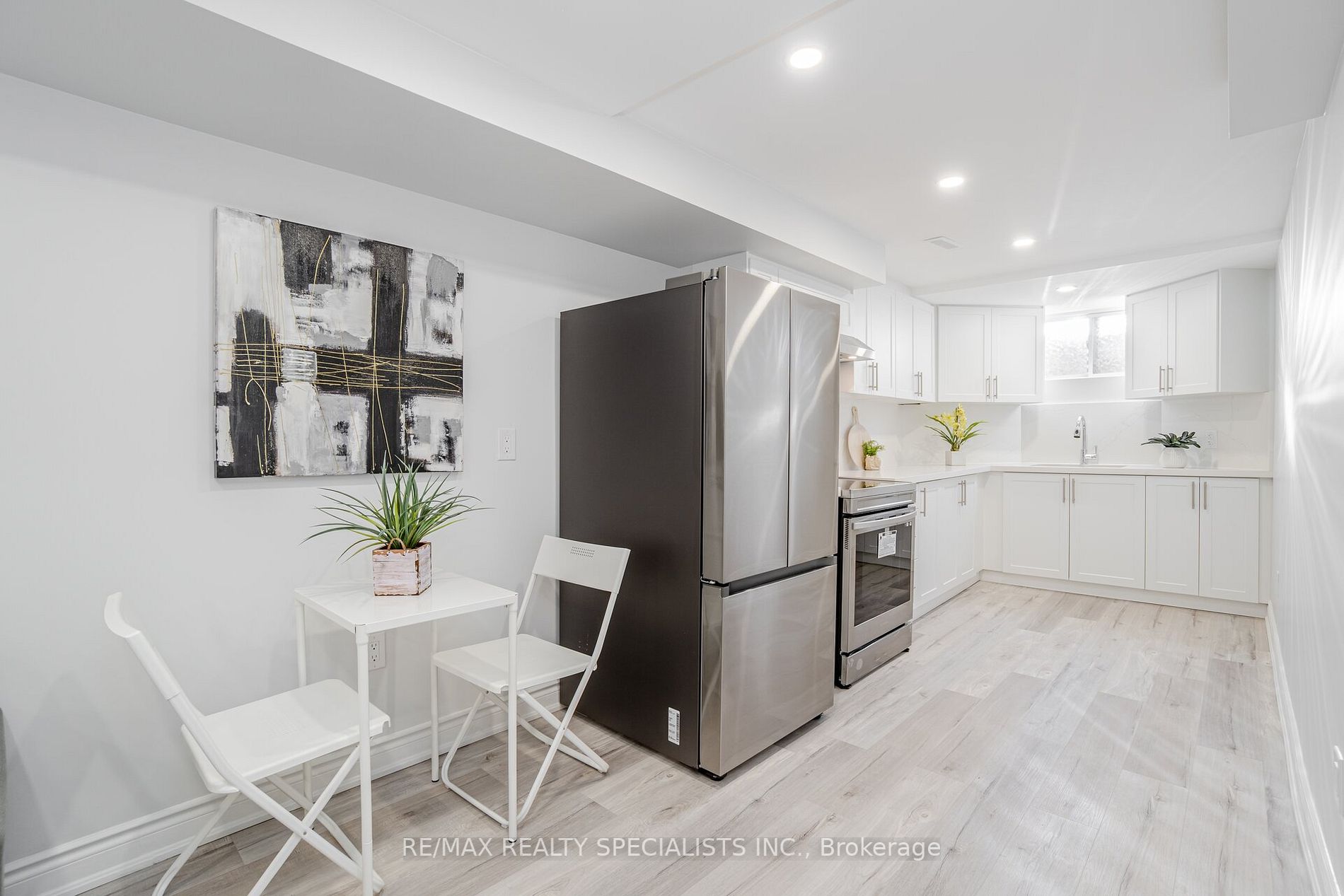 181 Satok Cres