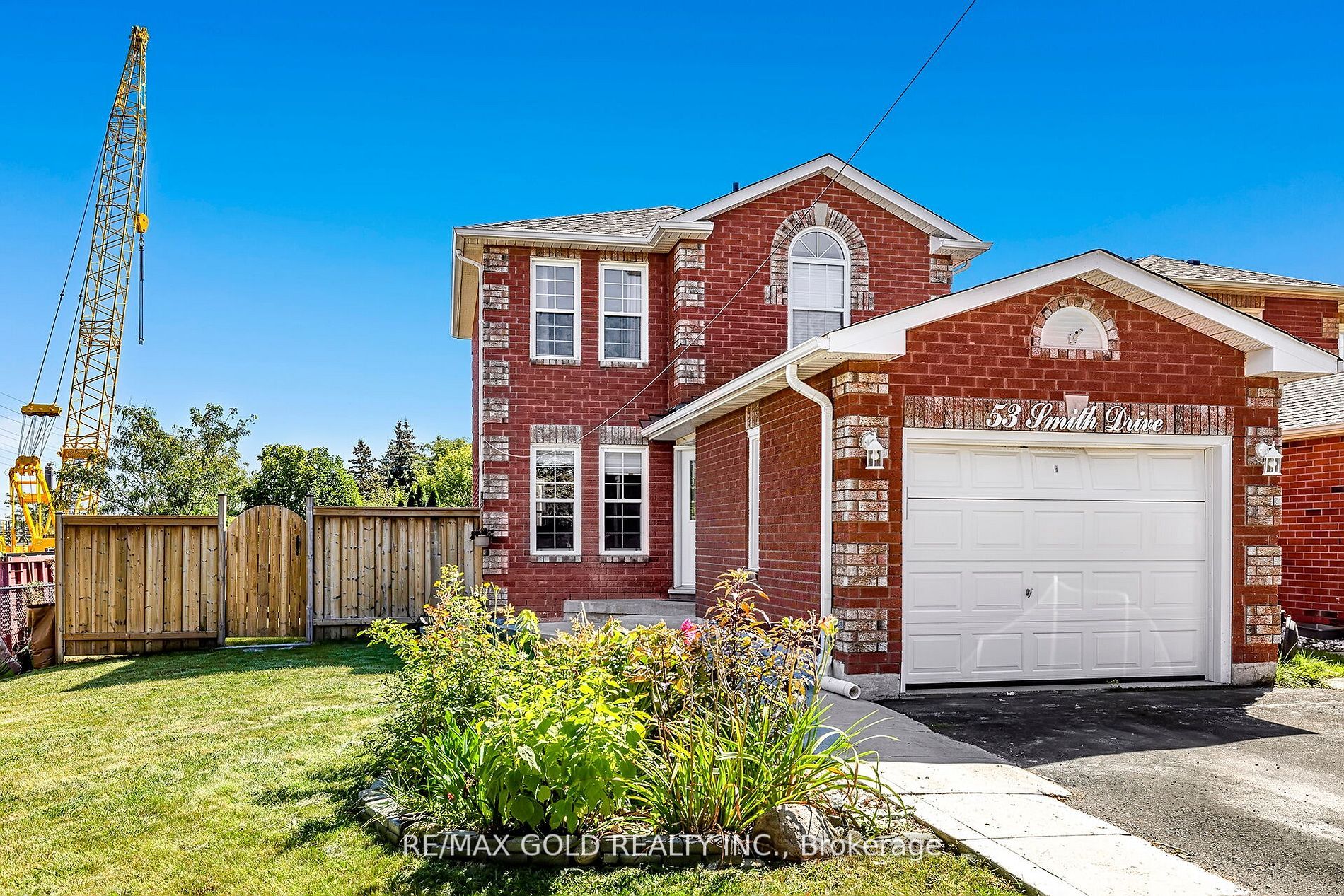 53 Smith Dr