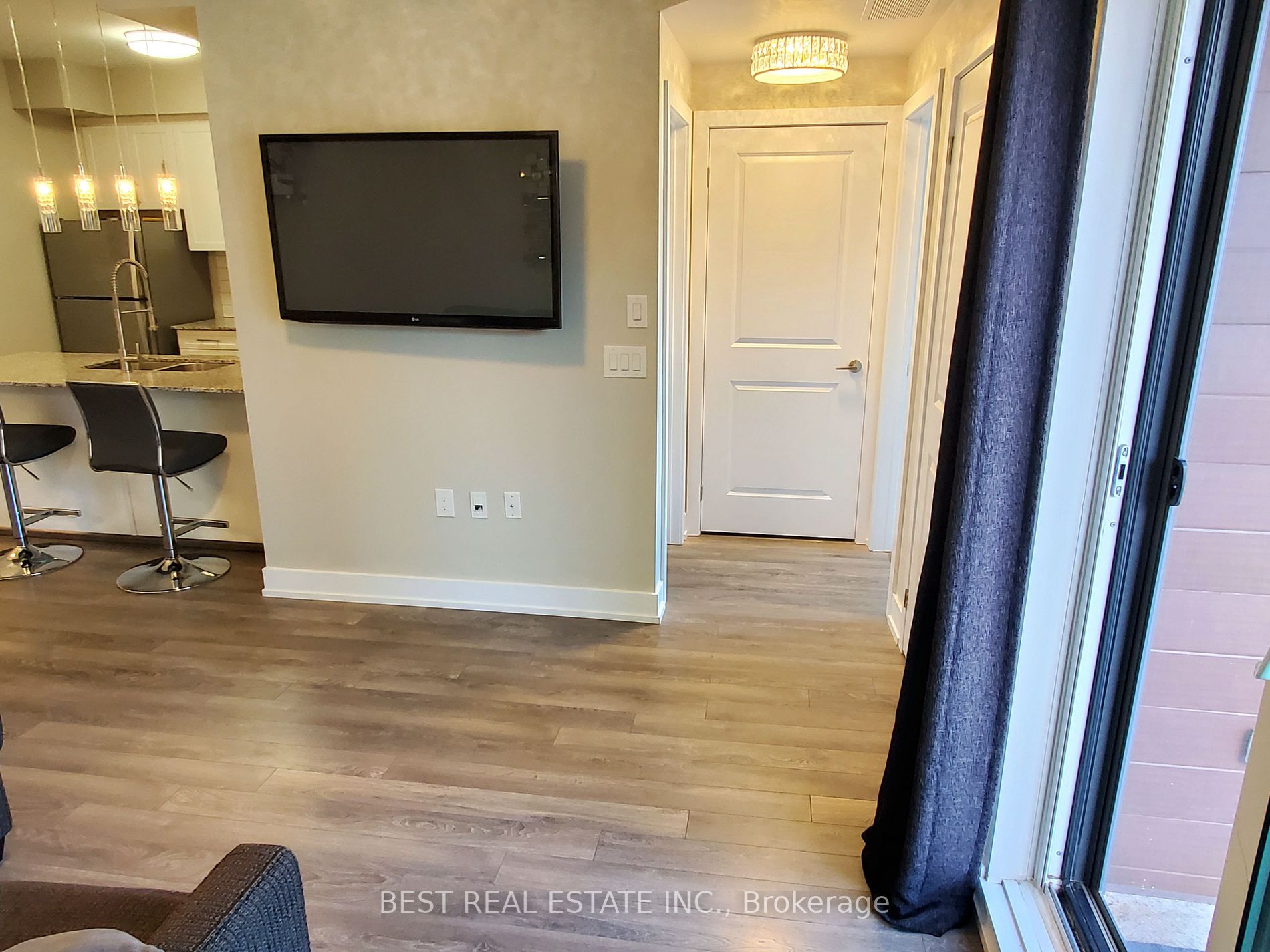 2388 Khalsa Gate, #304