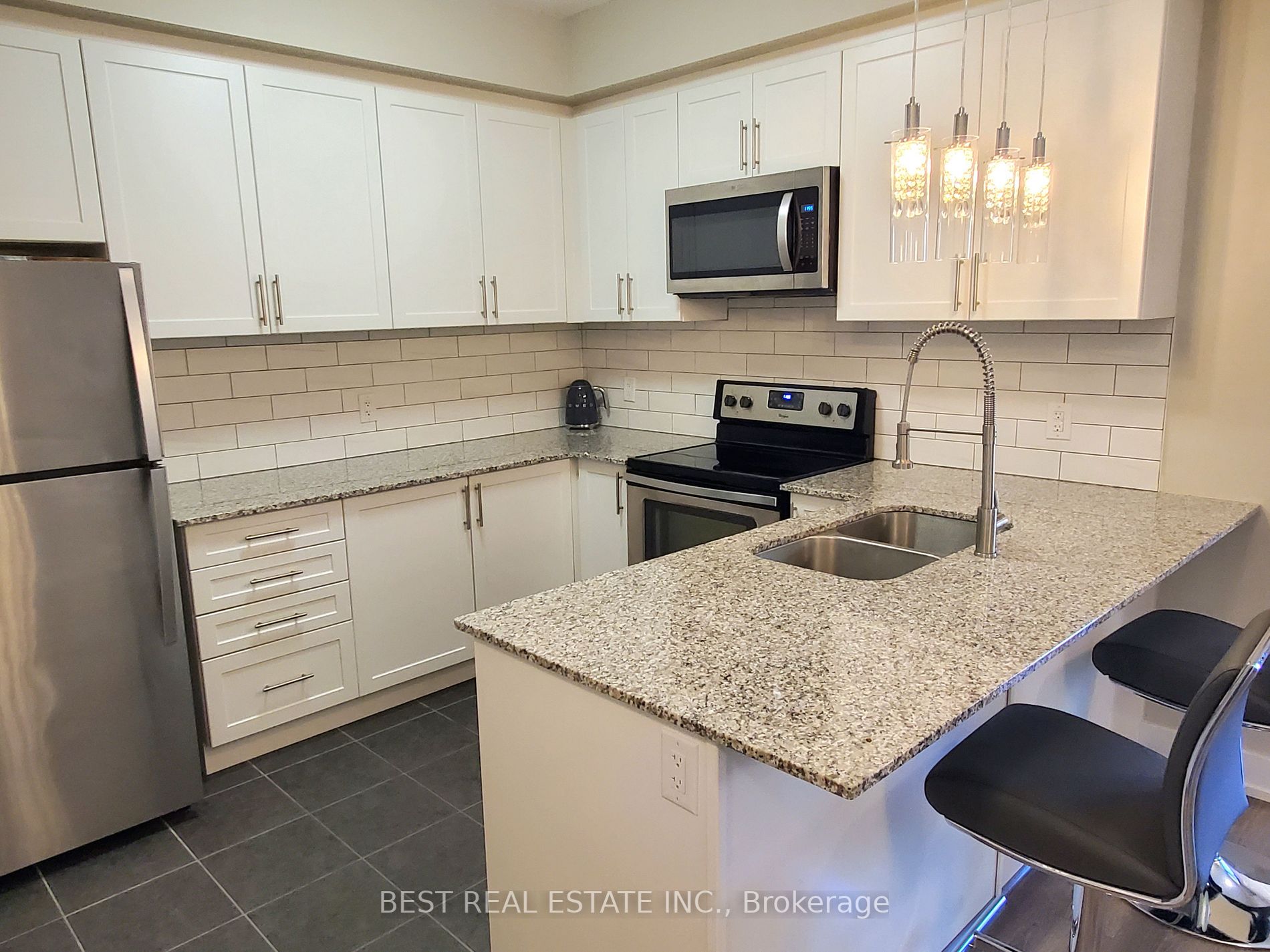 2388 Khalsa Gate, #304