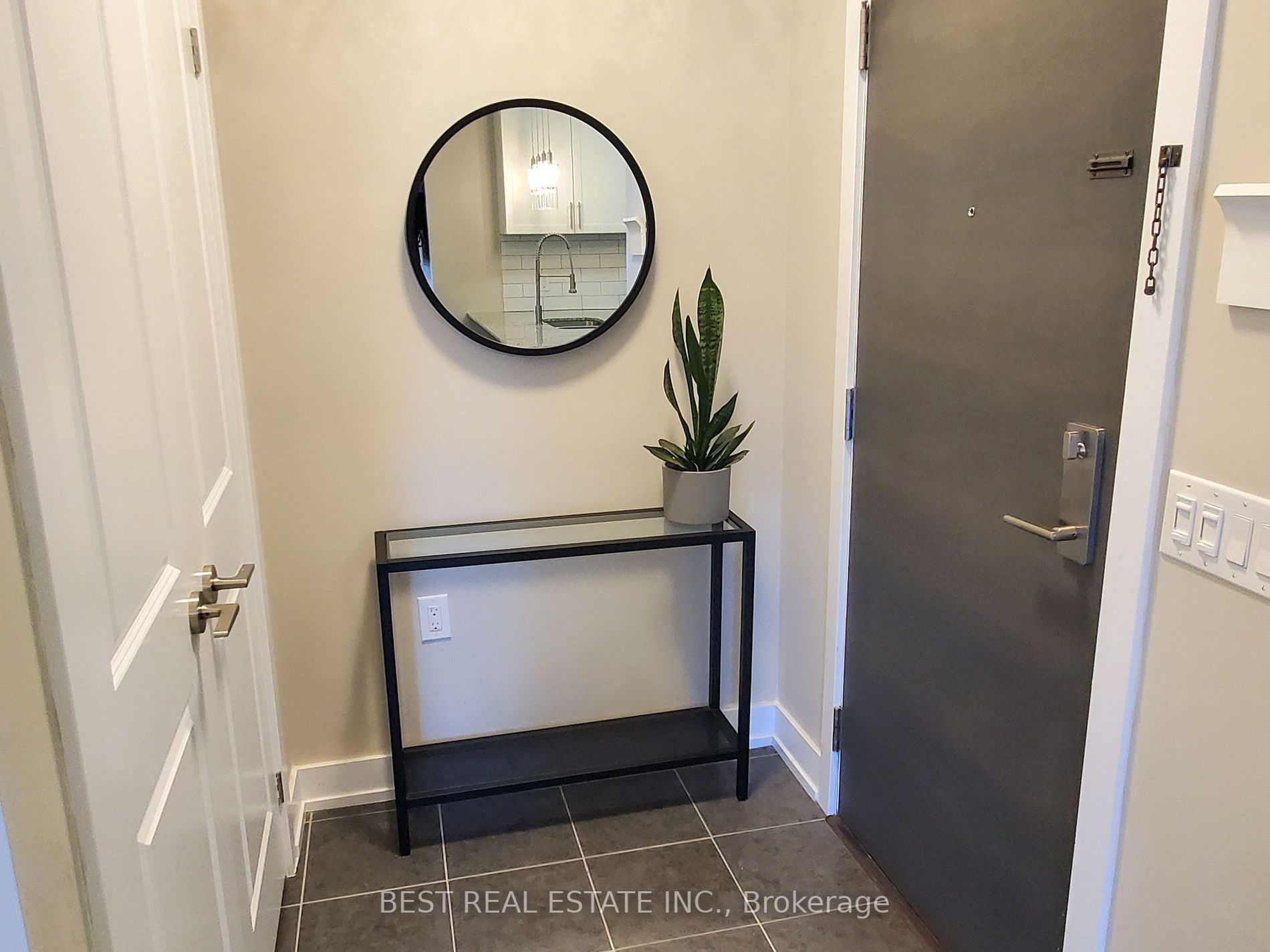 2388 Khalsa Gate, #304