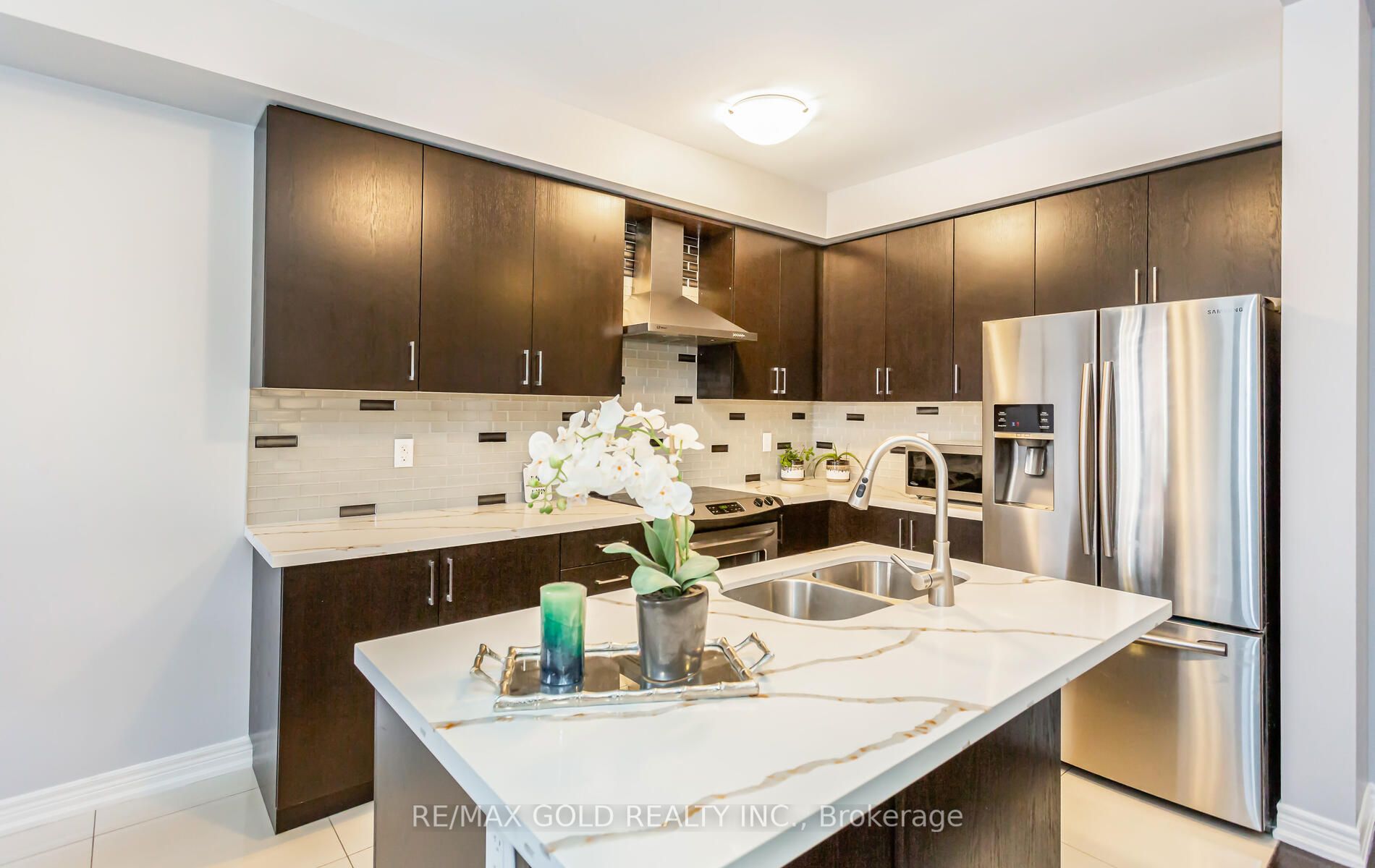 66 Vezna Cres