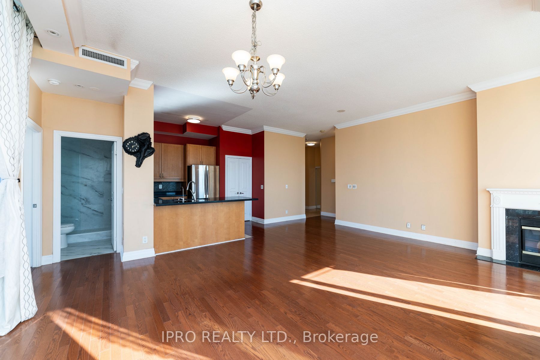 3939 Duke Of York Blvd, #3207