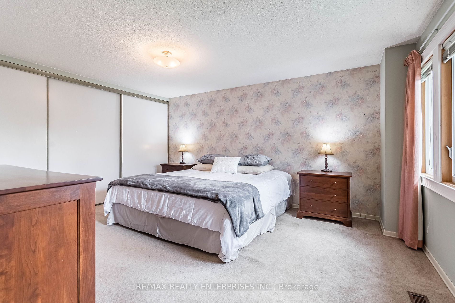 2985 Remea Crt