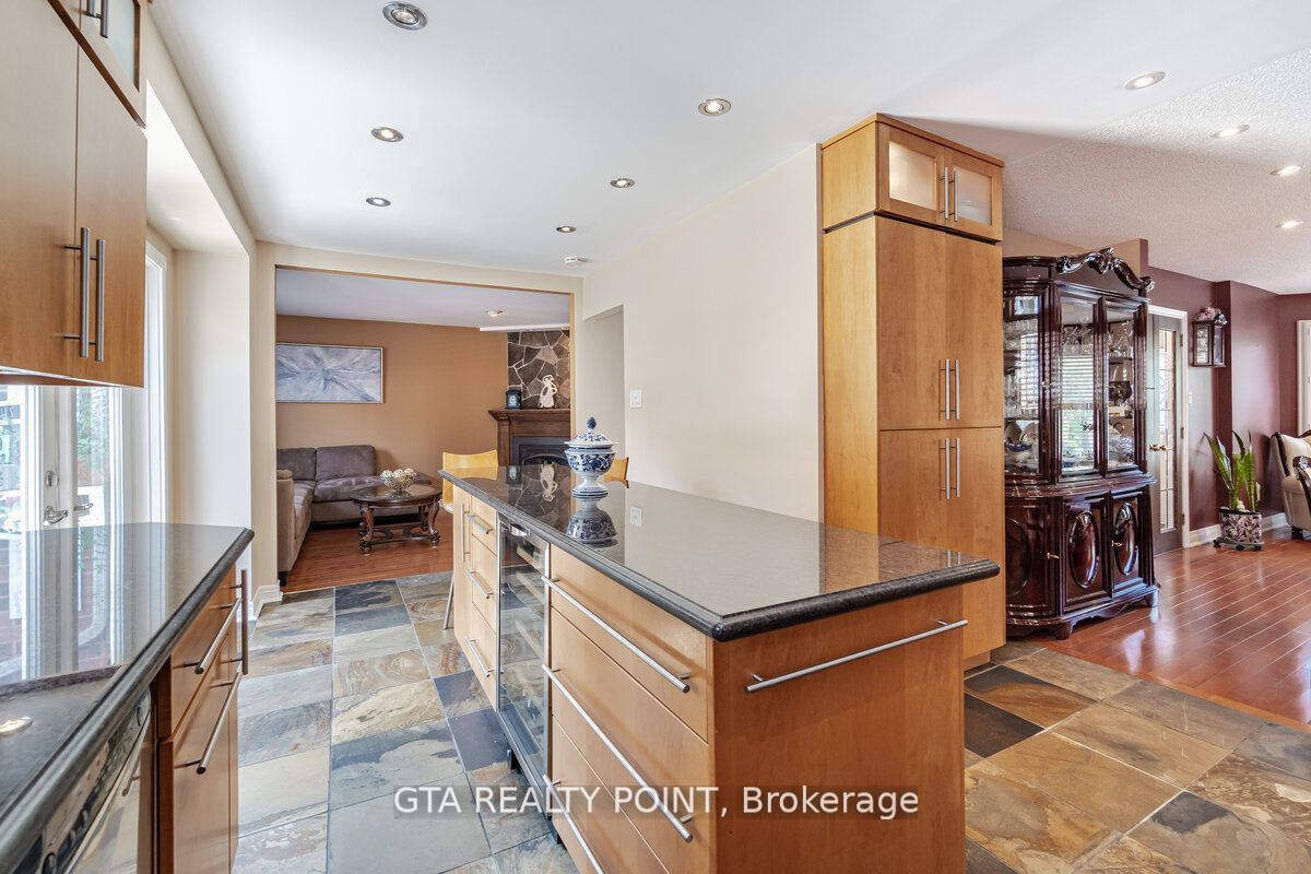 4308 Credit Pointe Dr