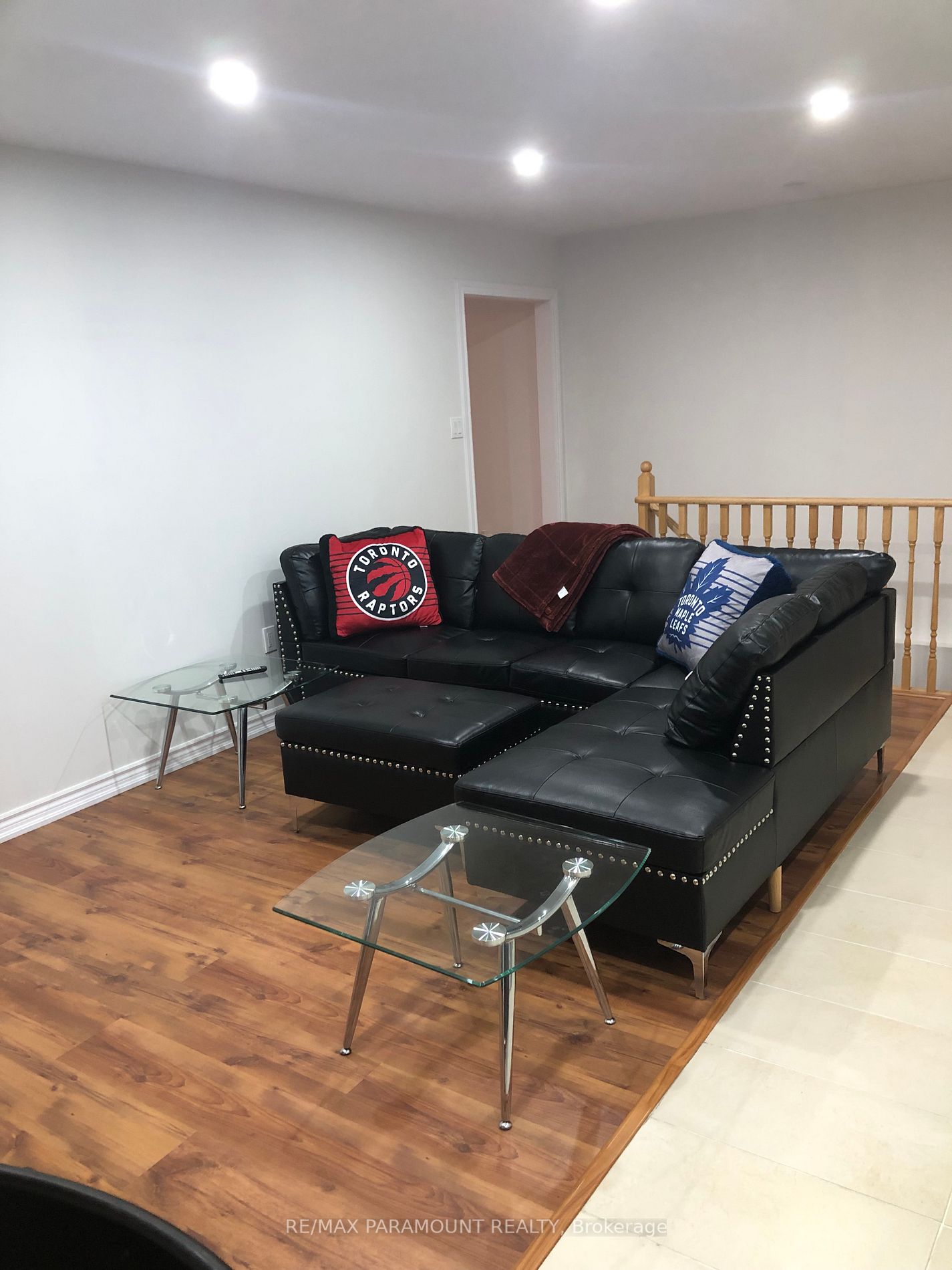 495 Queen Mary Dr, #Bk Unit