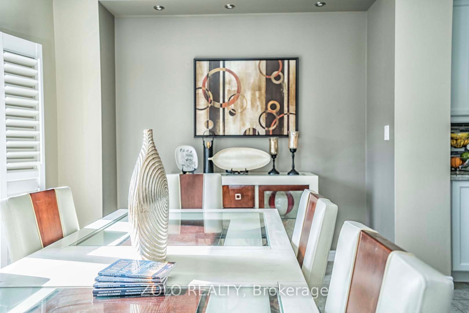 55 Monkton Circle
