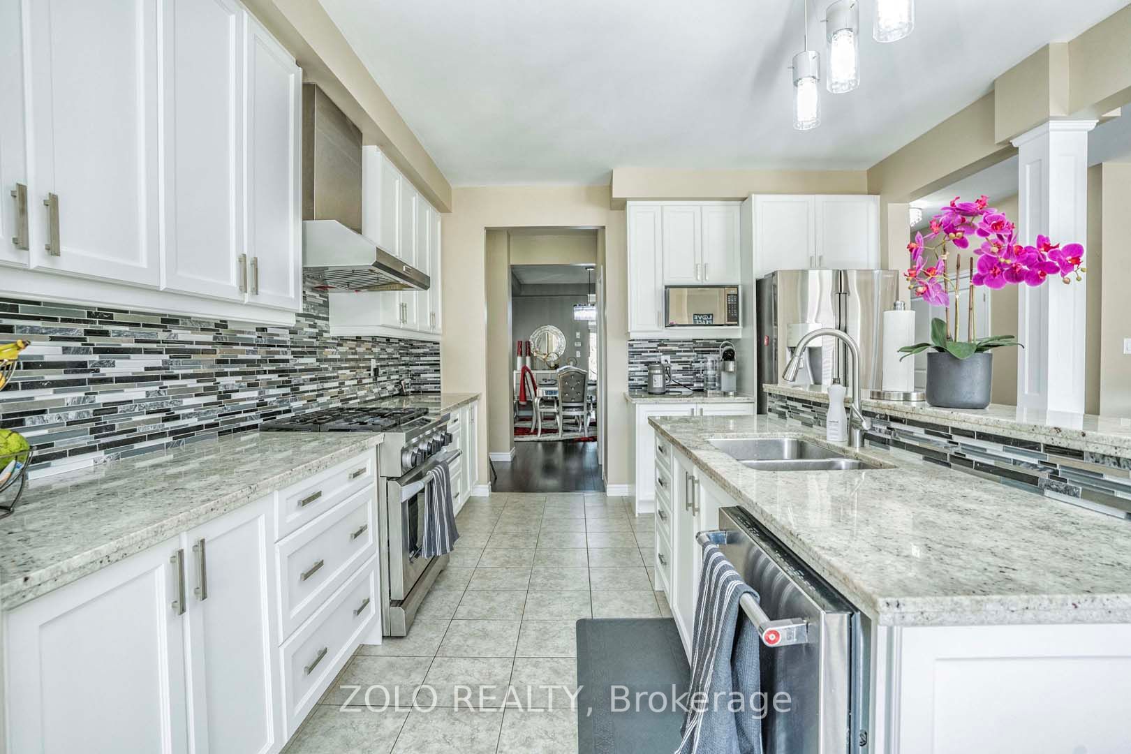 55 Monkton Circle