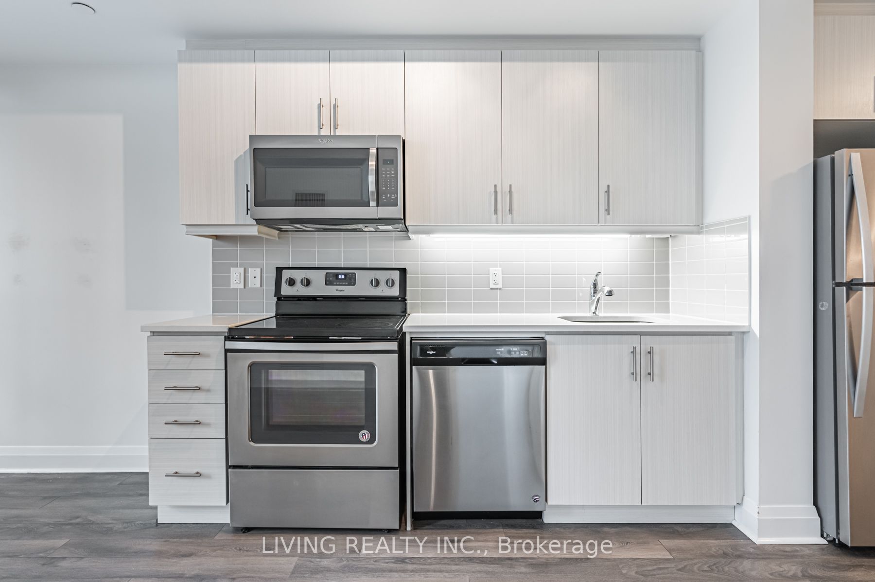 17 Zorra St, #510