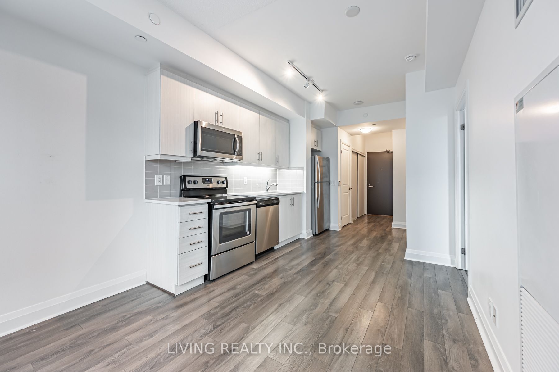 17 Zorra St, #510