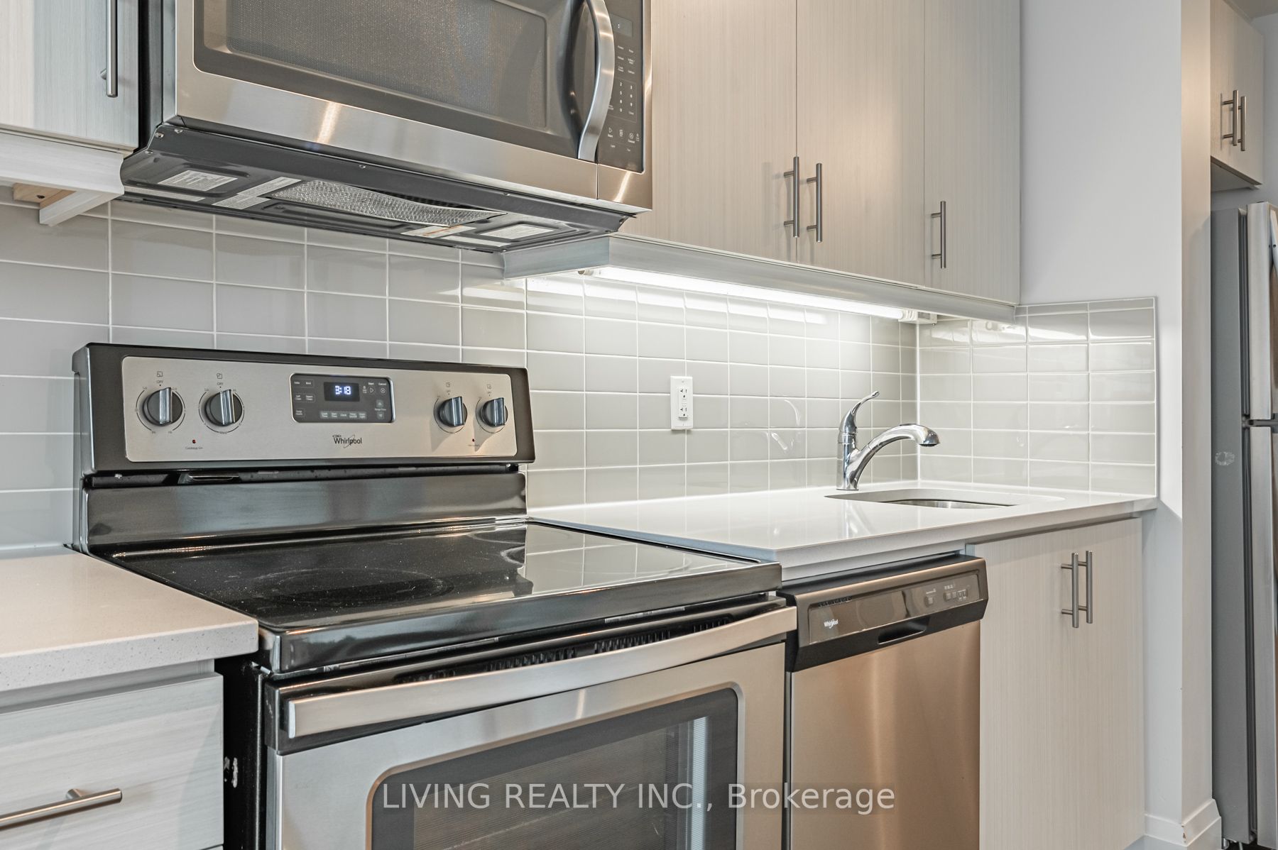 17 Zorra St, #510