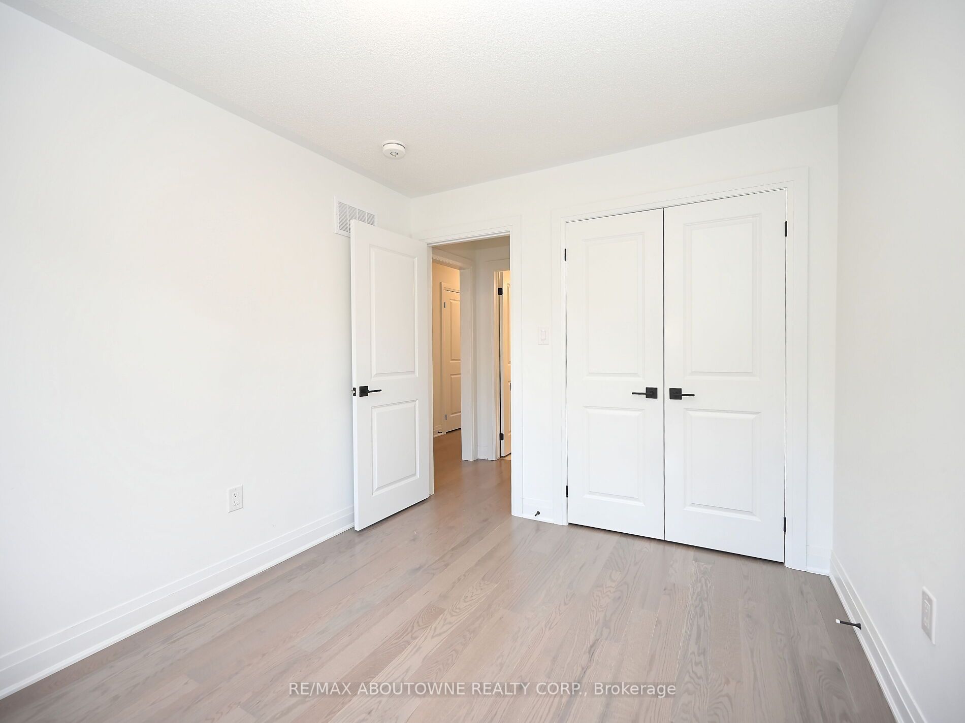 4088 Kadic Terrace
