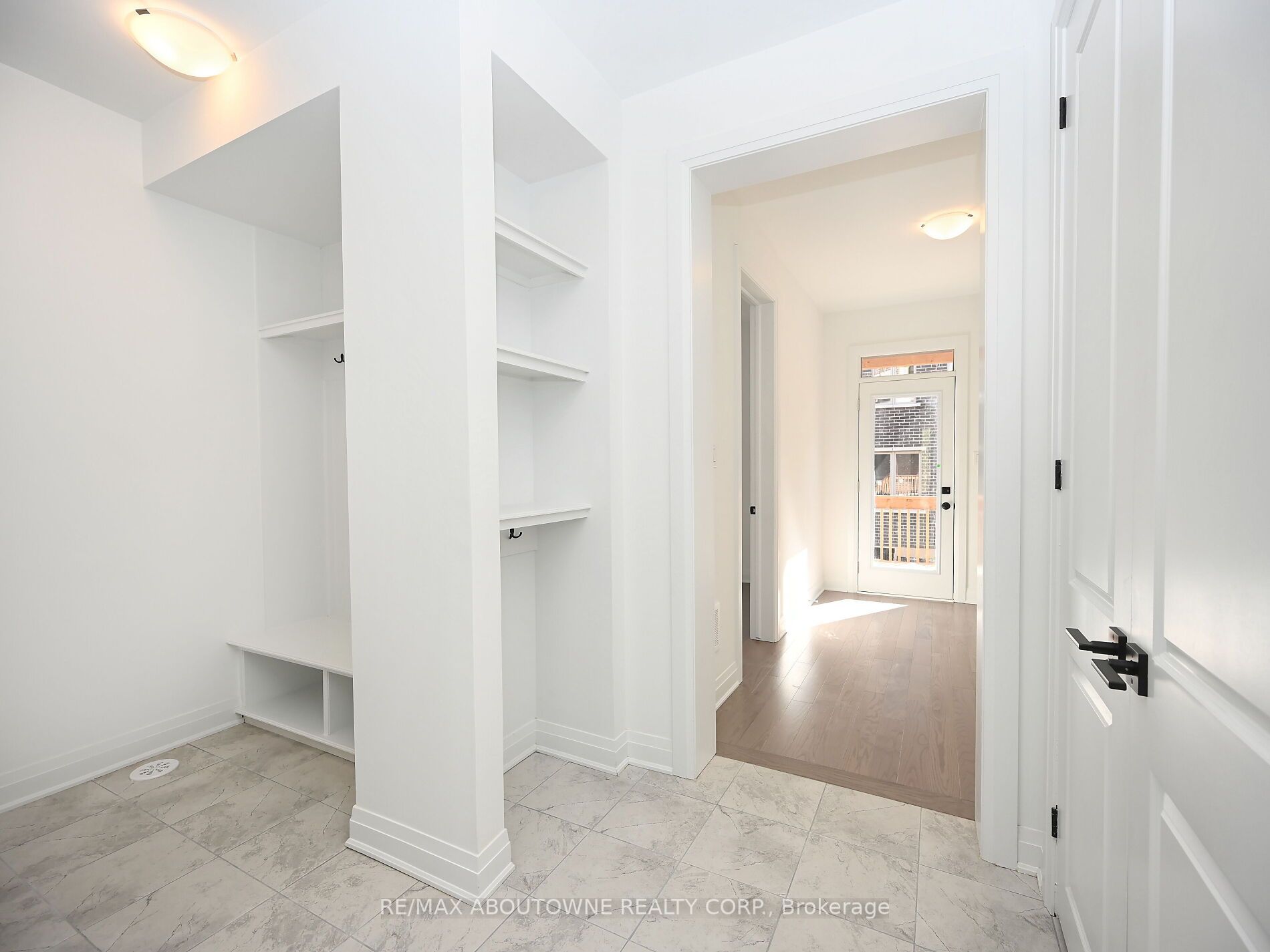 4088 Kadic Terrace