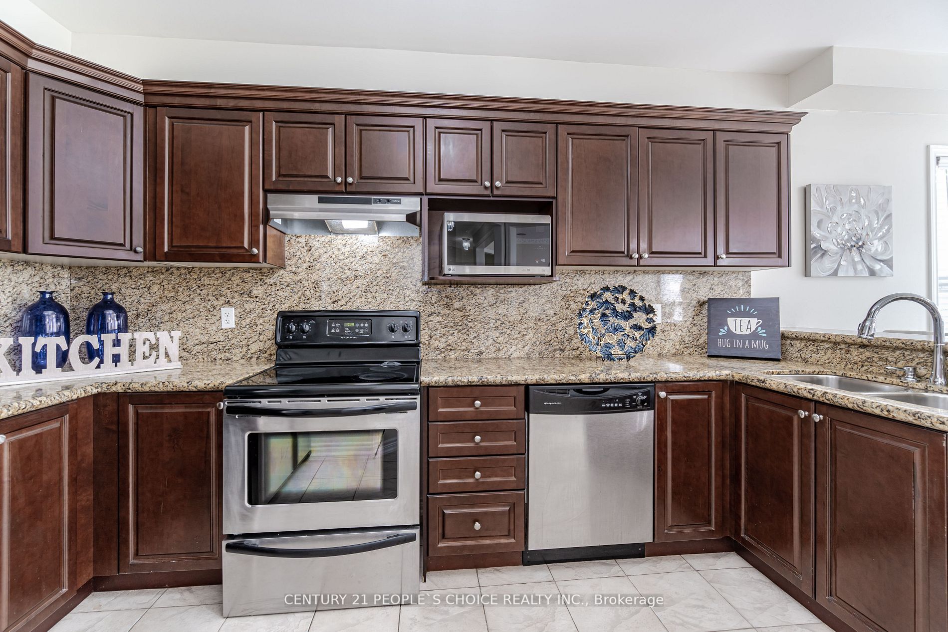 19 Dovehaven Crescent