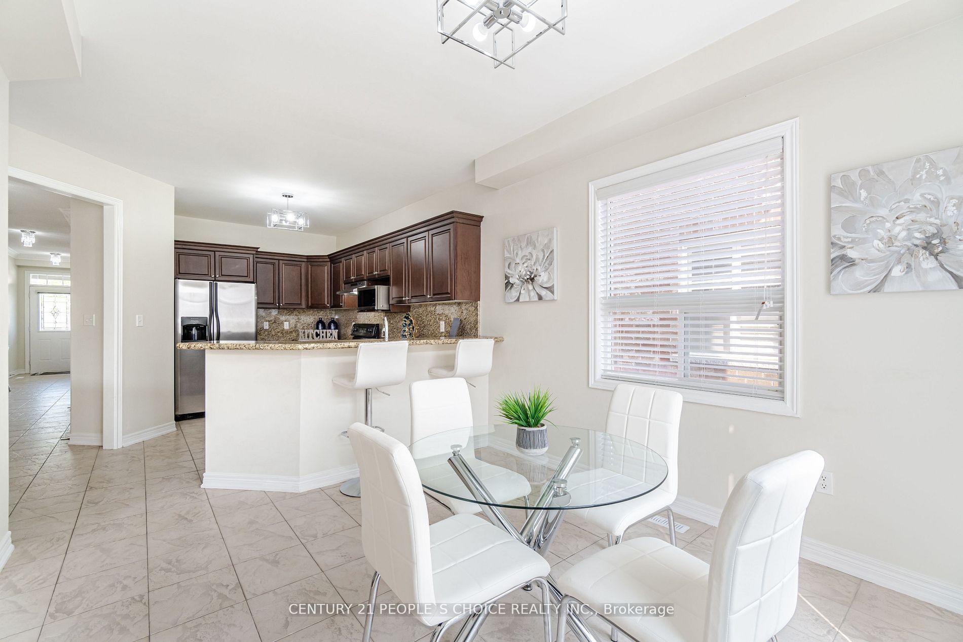 19 Dovehaven Crescent