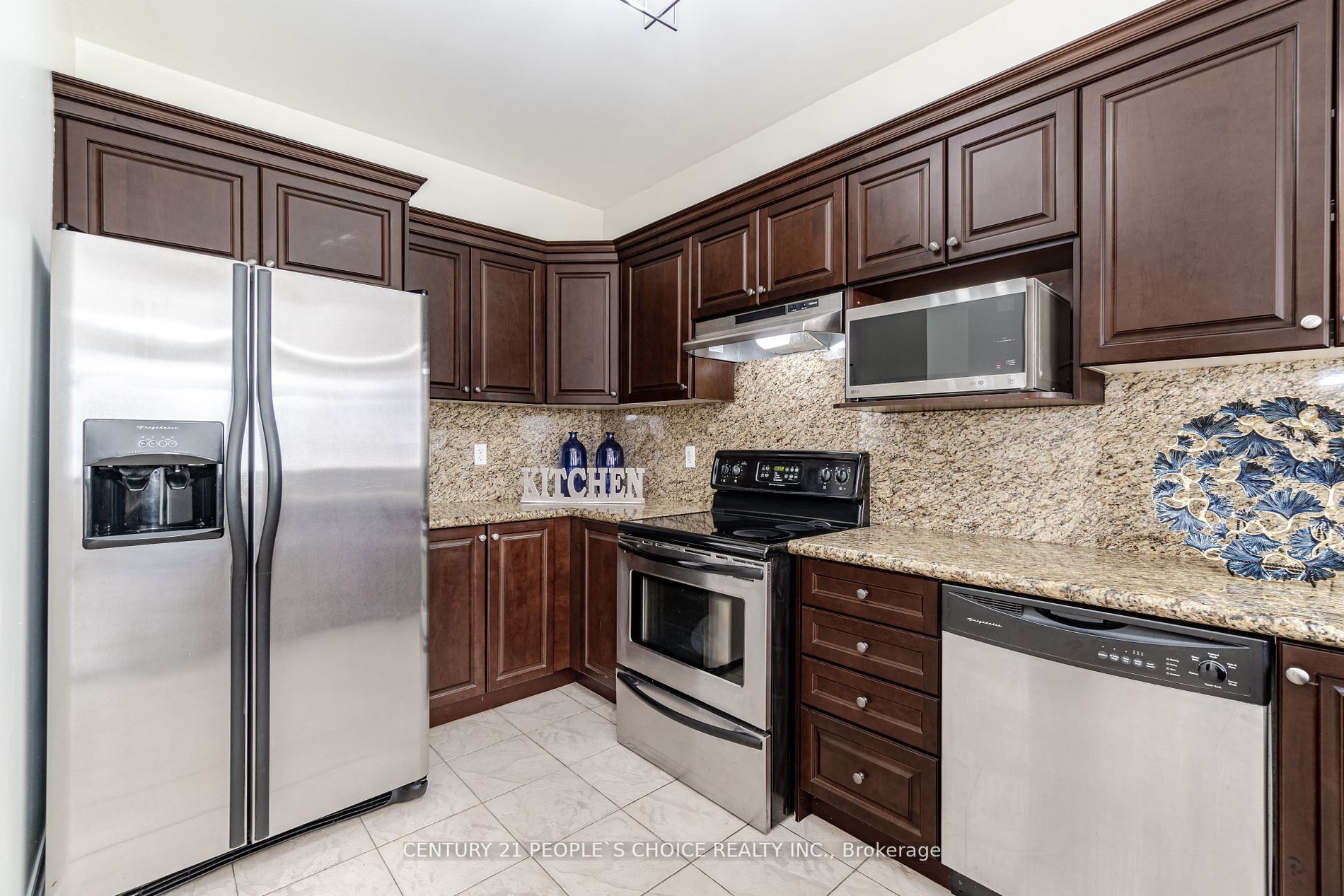 19 Dovehaven Crescent