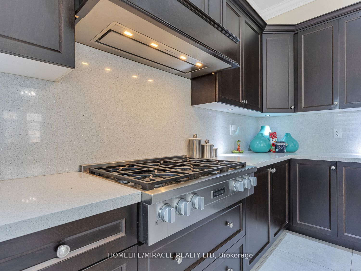 3257 Charles Biggar Dr