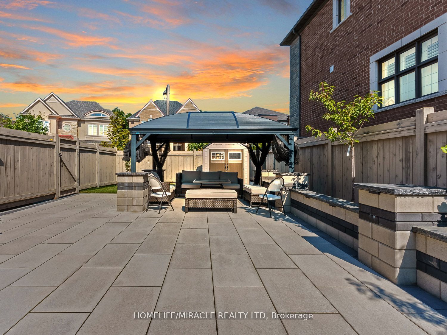 3257 Charles Biggar Dr