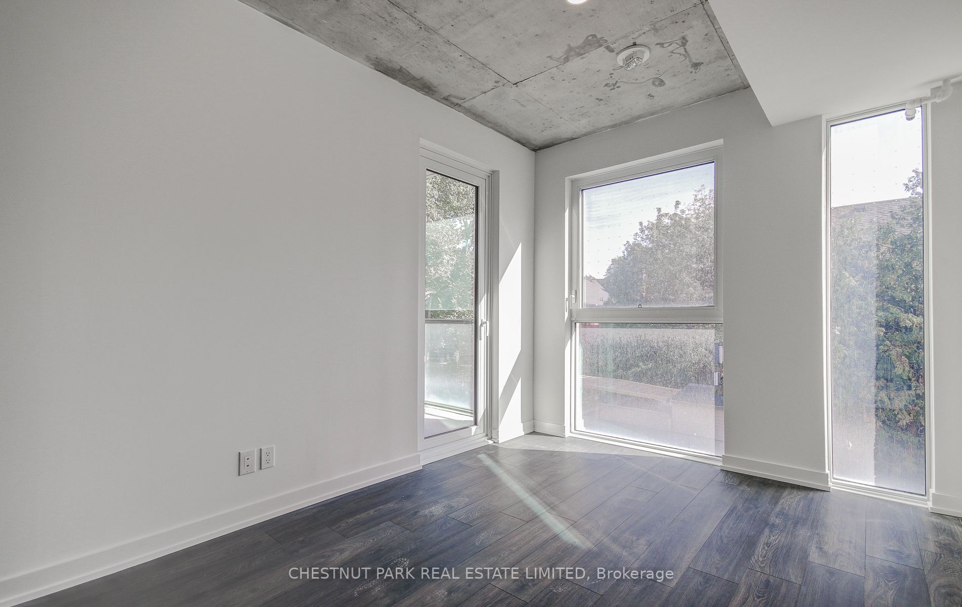 57 Brock Ave, #201