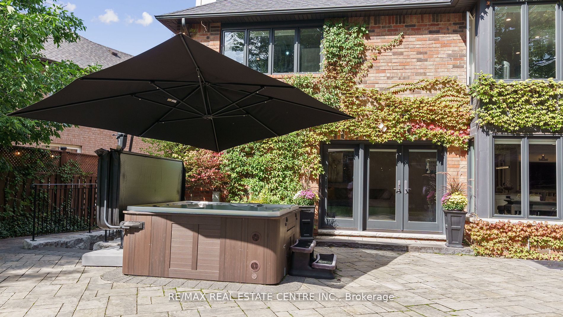 3638 St.Laurent Court