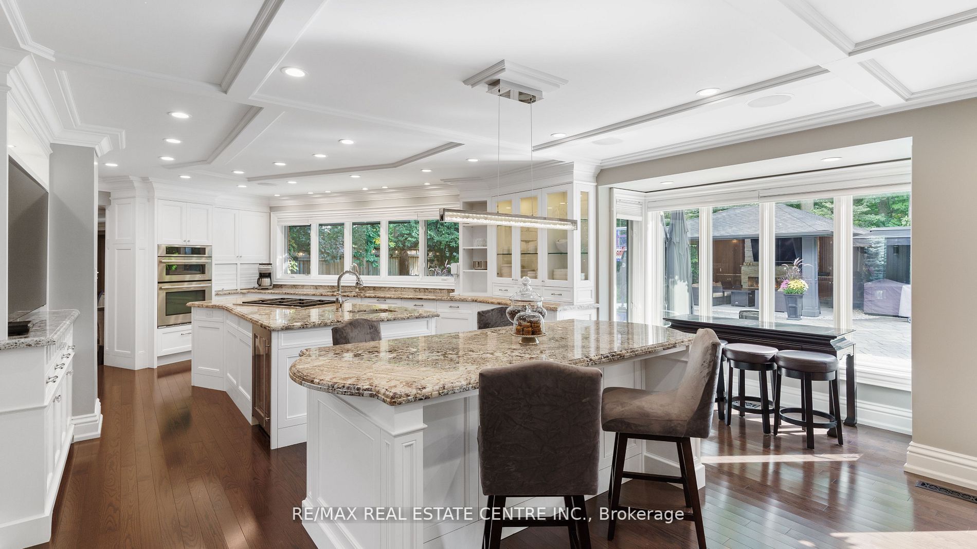 3638 St.Laurent Court