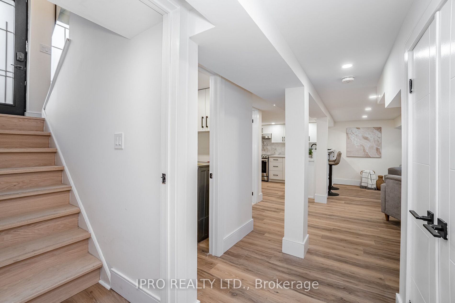 5 Arkley Cres