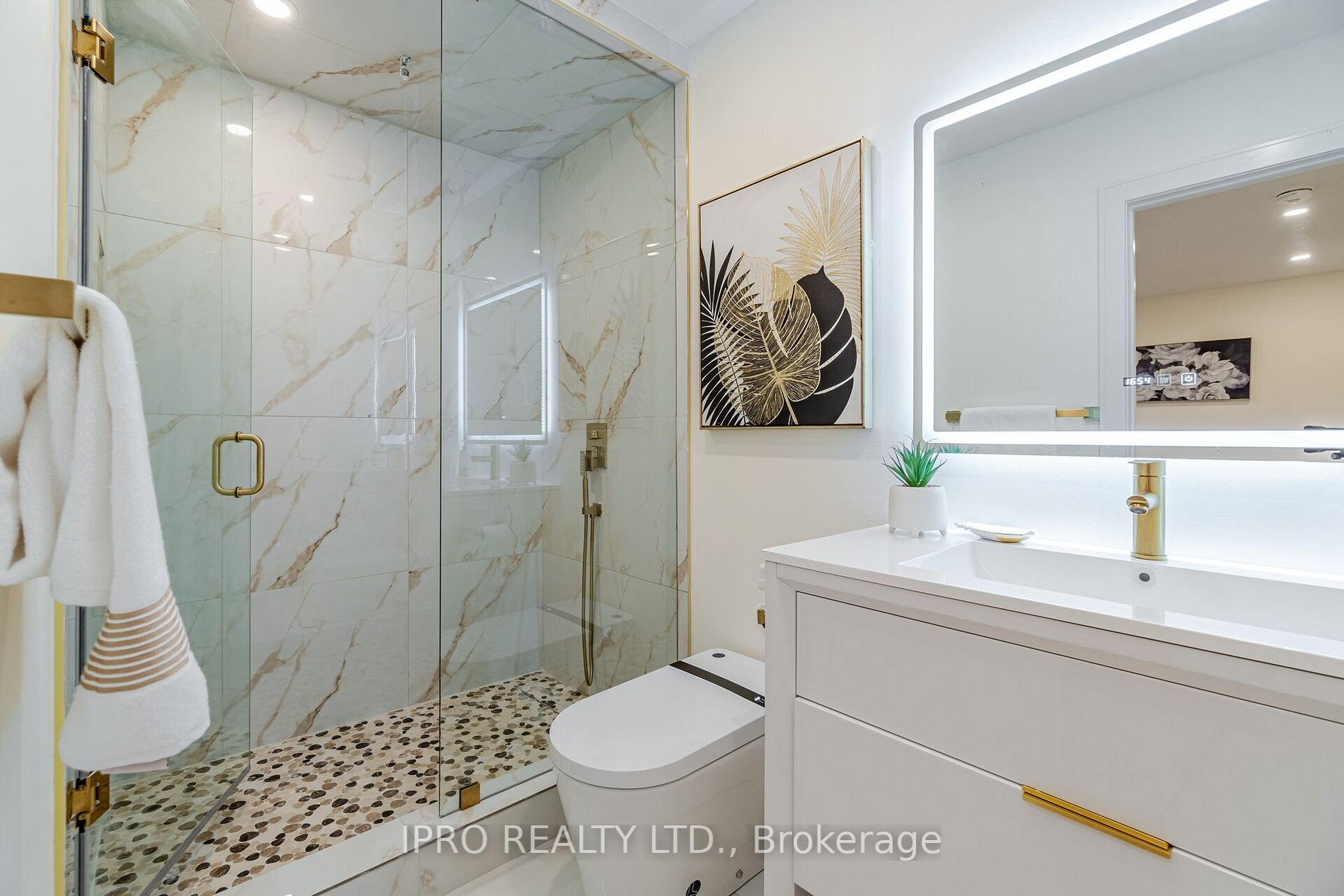5 Arkley Cres