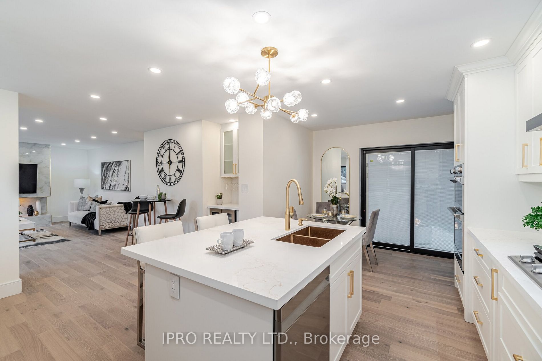 5 Arkley Cres