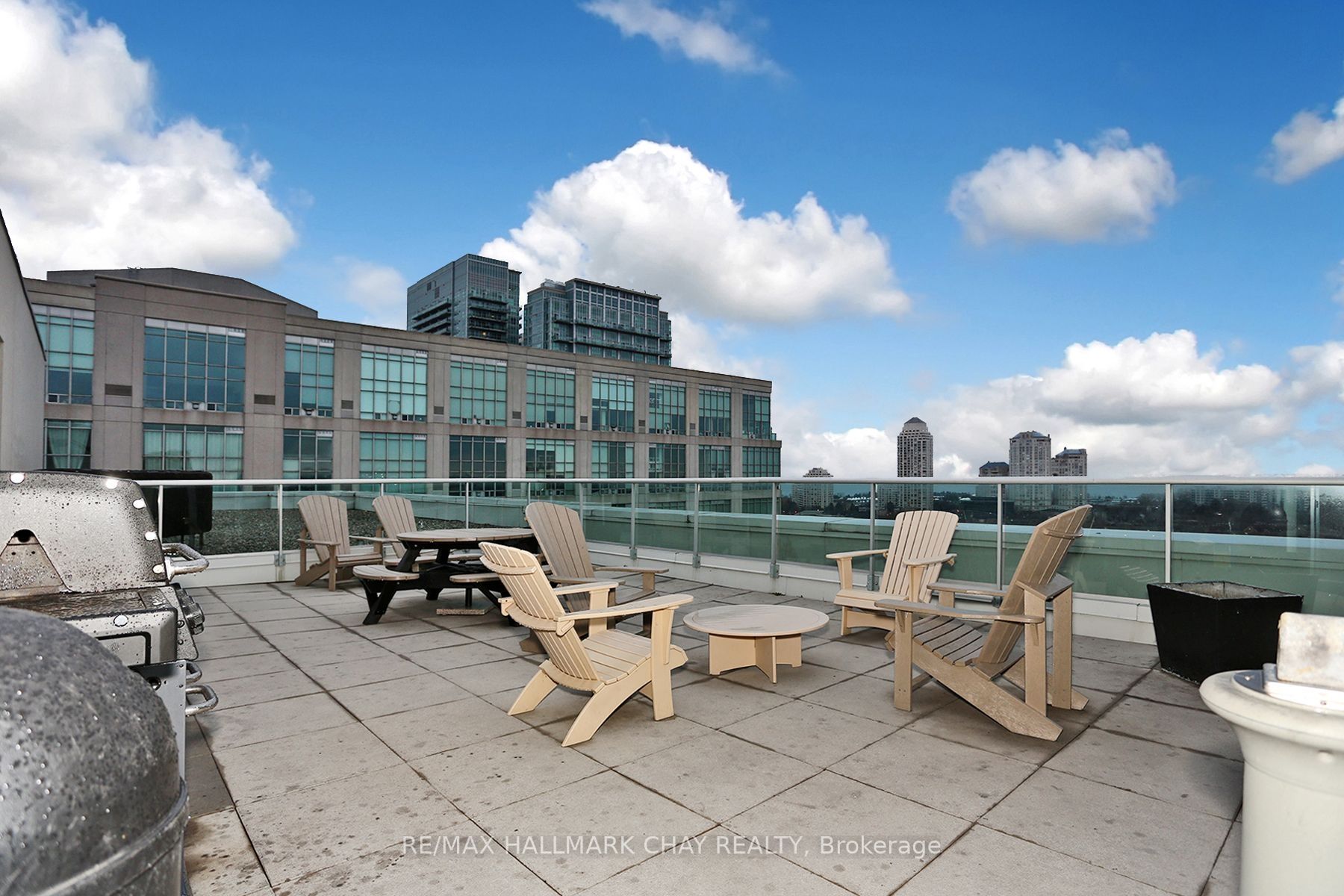 200 Manitoba St, #135