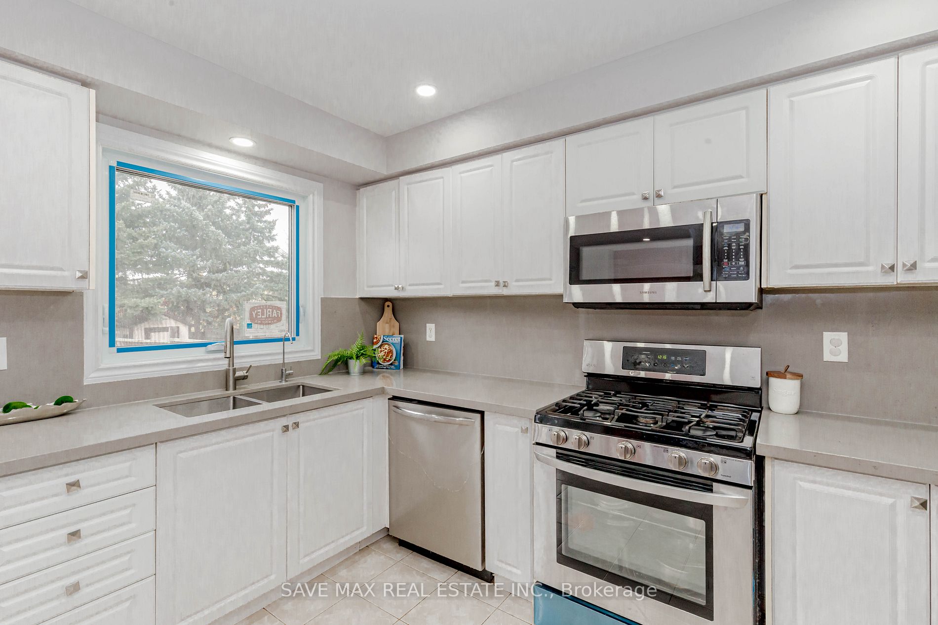 123 Morningmist Street