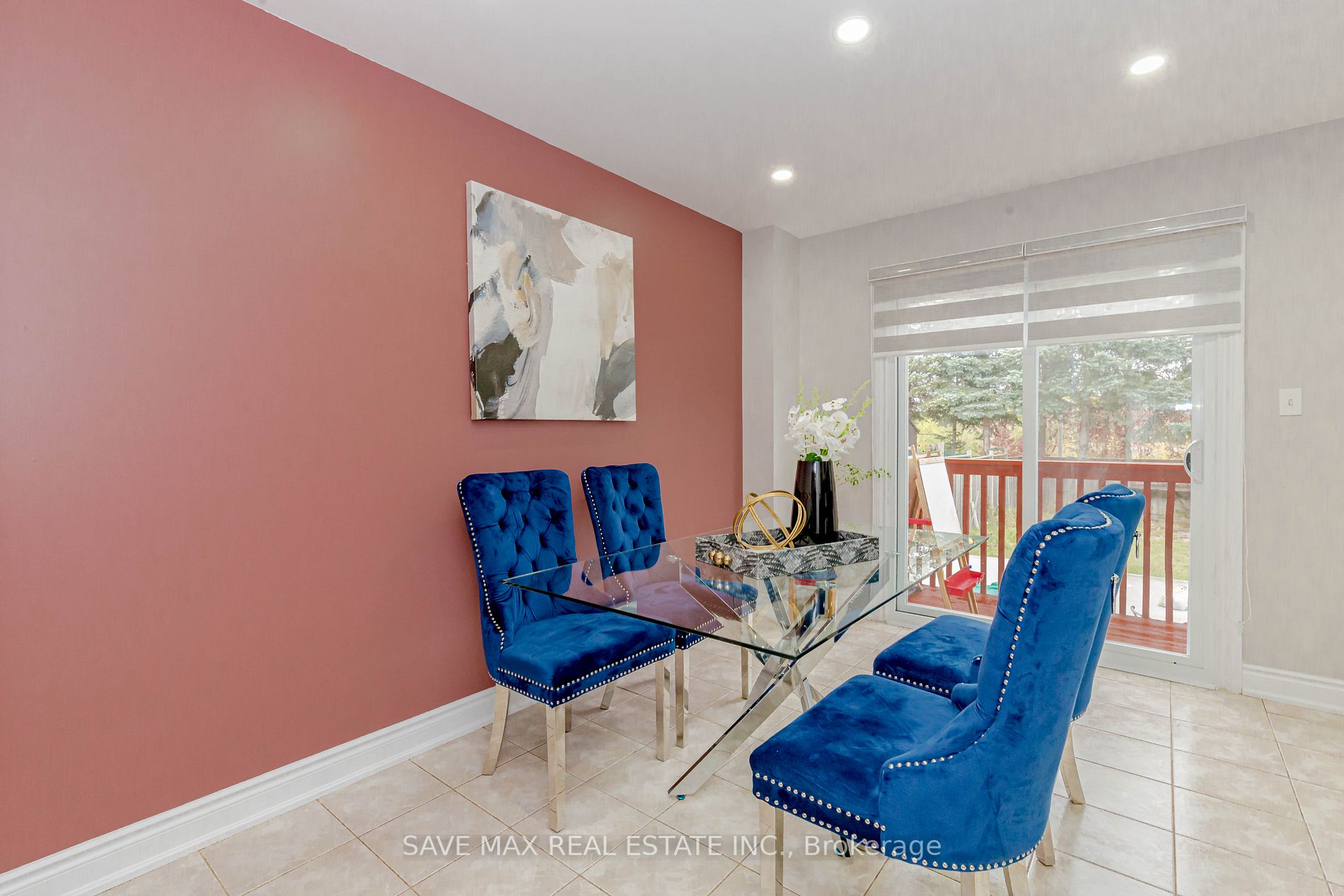 123 Morningmist Street