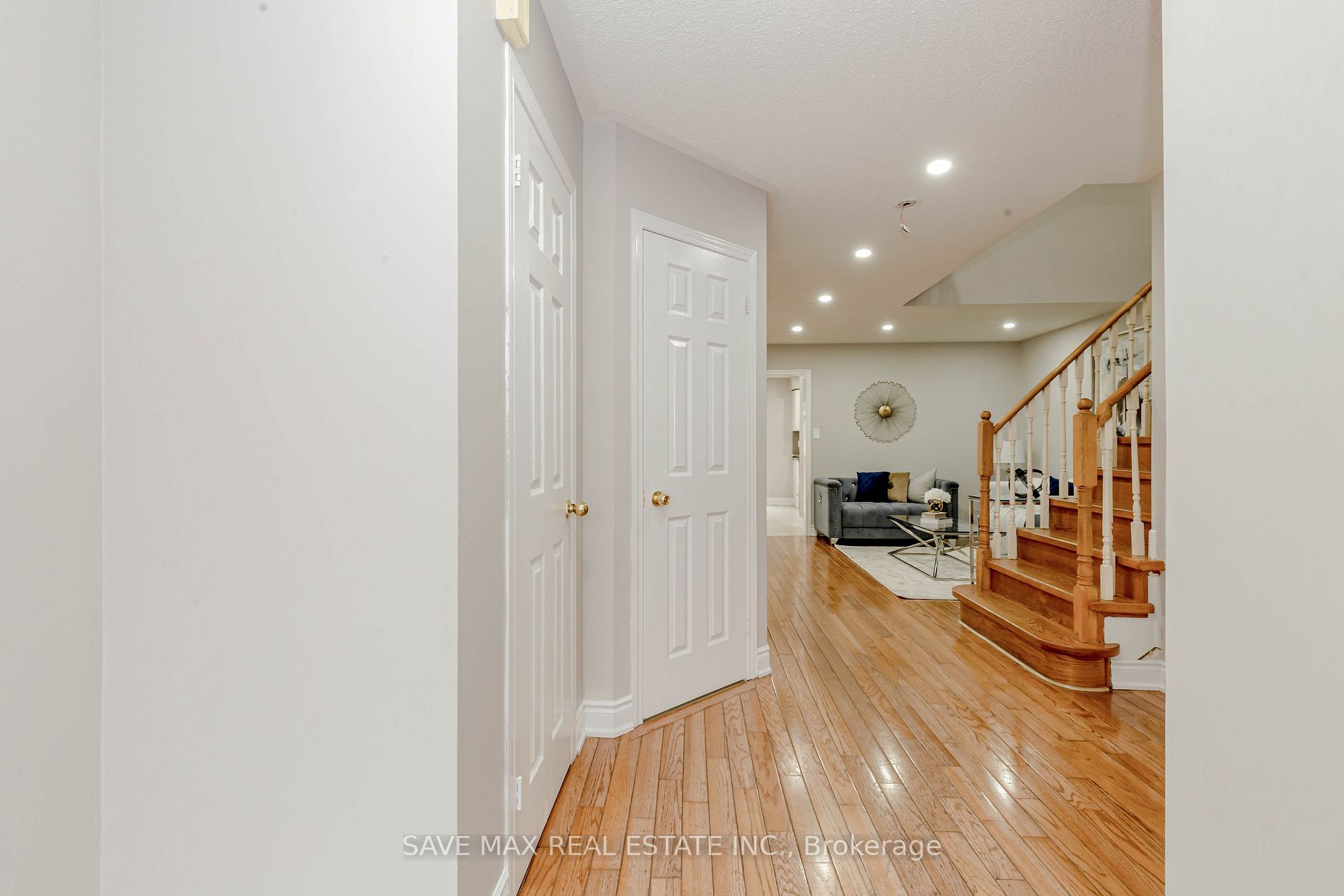 123 Morningmist Street