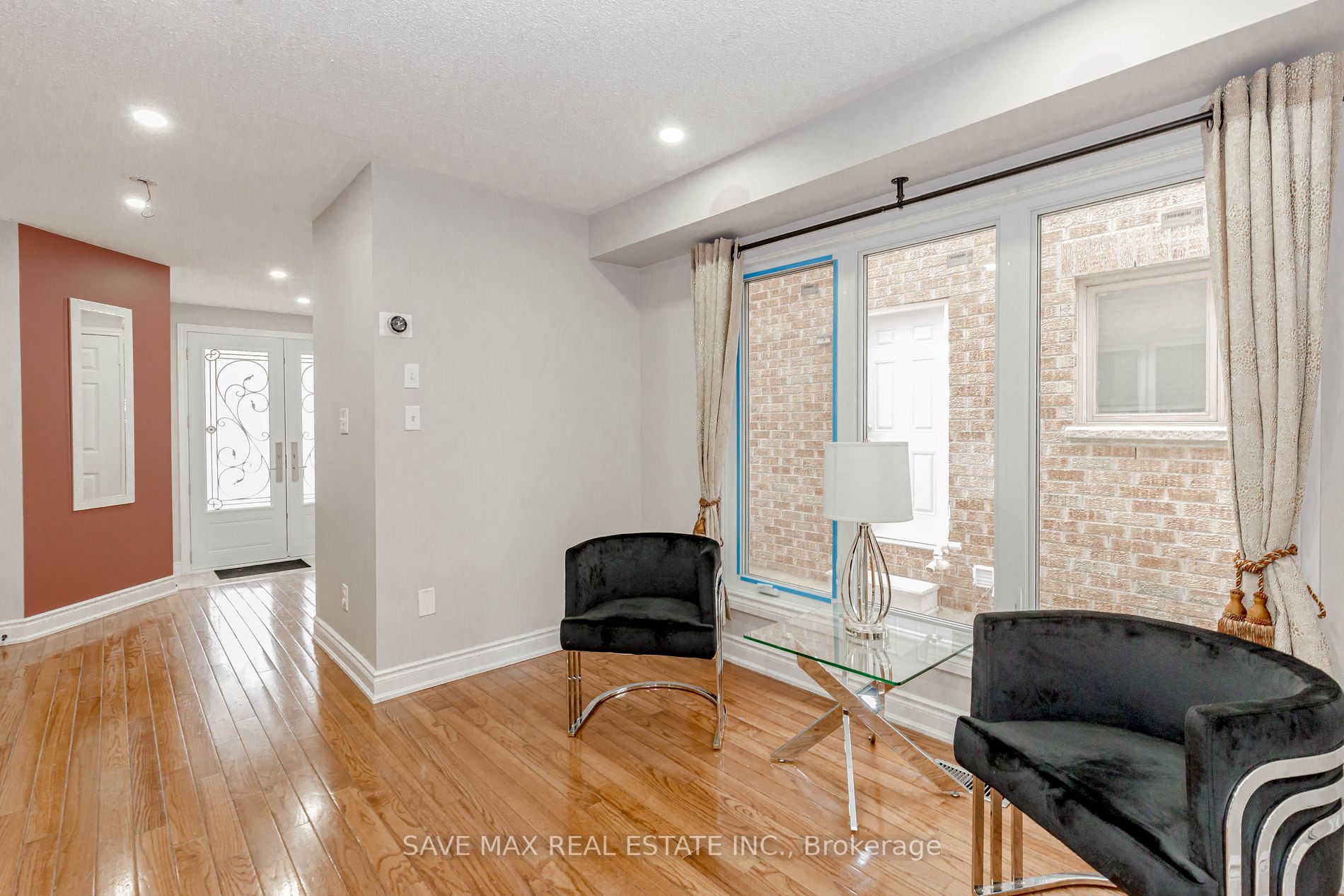 123 Morningmist Street