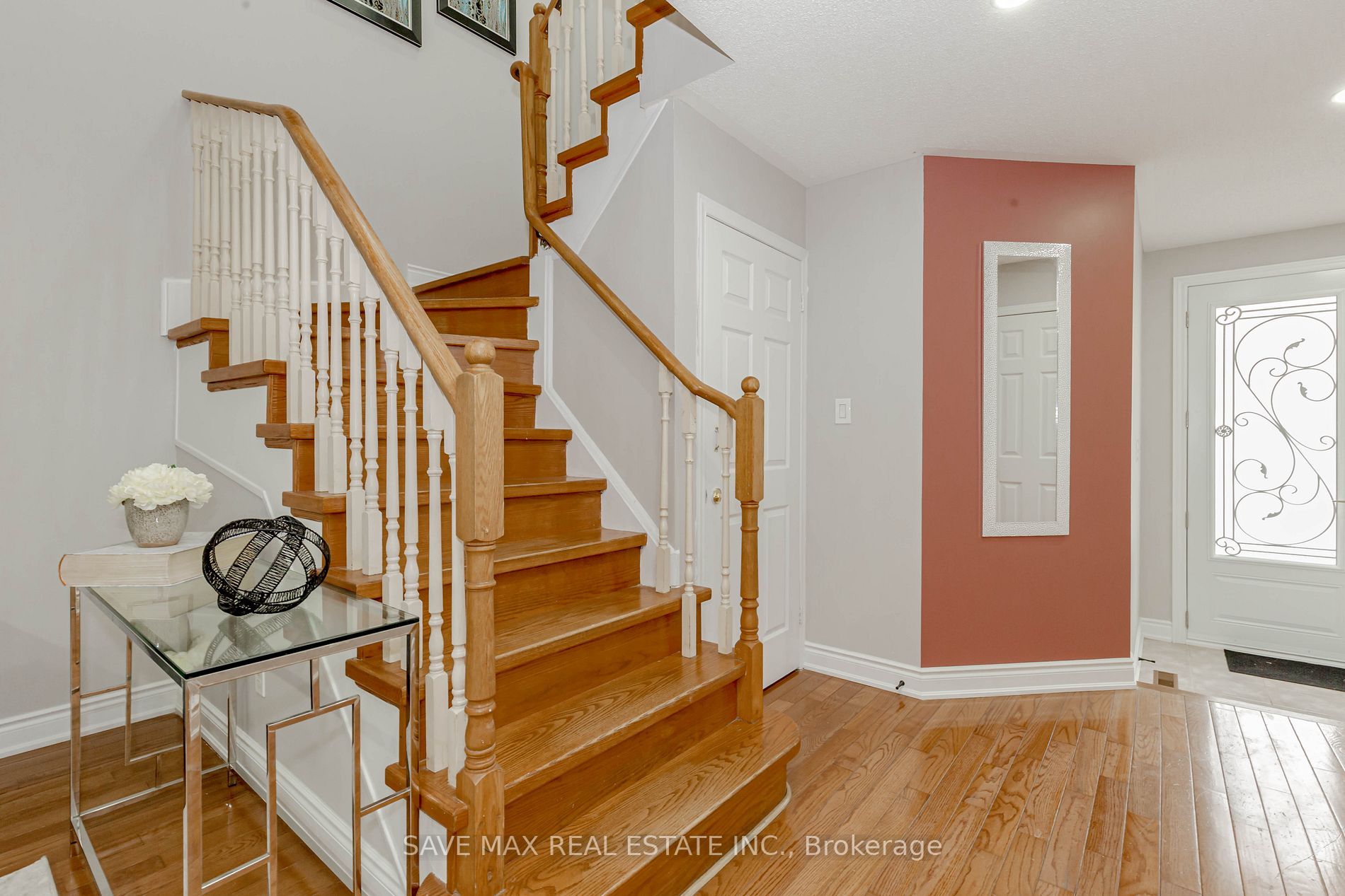 123 Morningmist Street