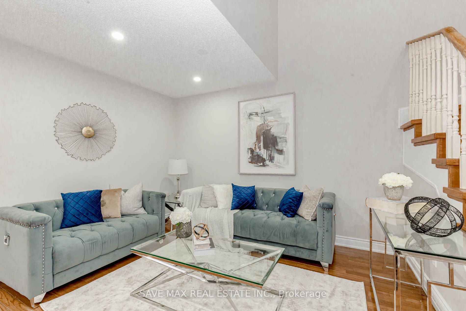 123 Morningmist Street