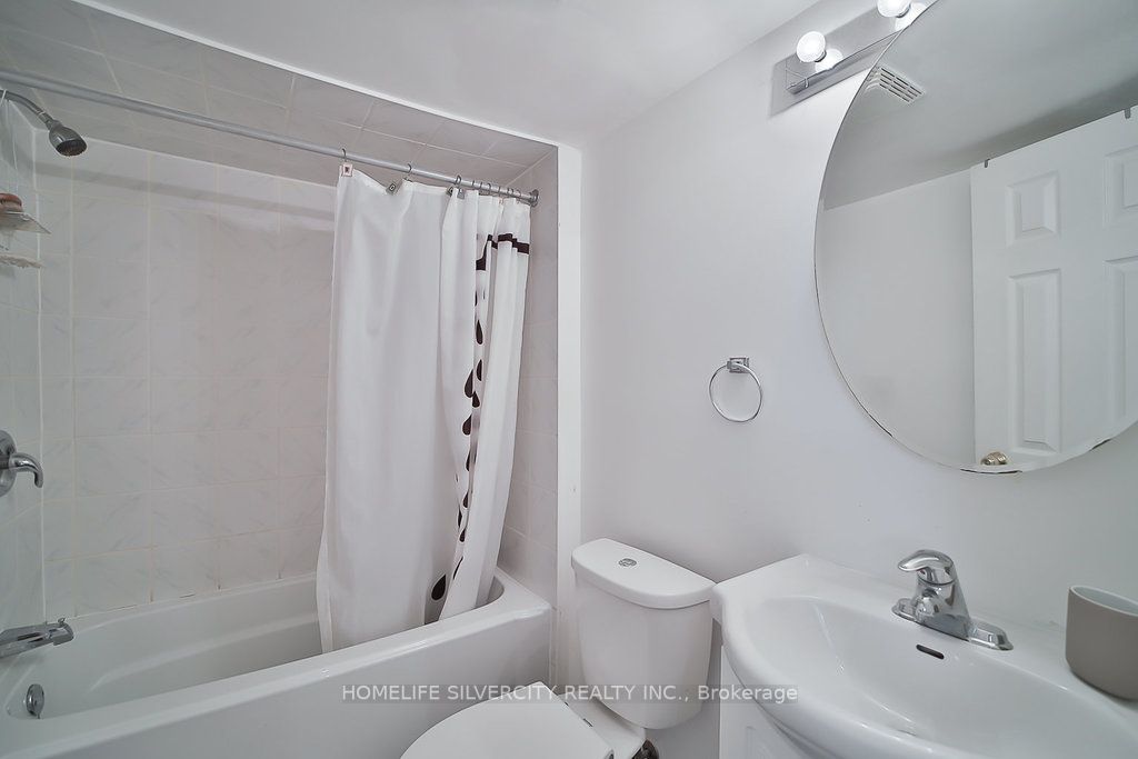 55 Samantha Cres