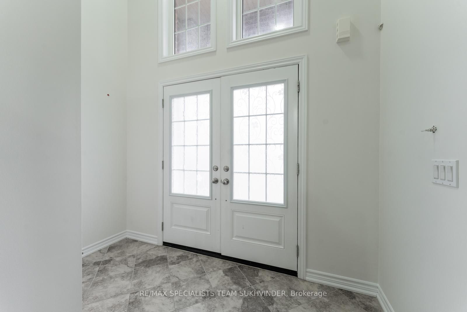 97 Fawnridge Rd
