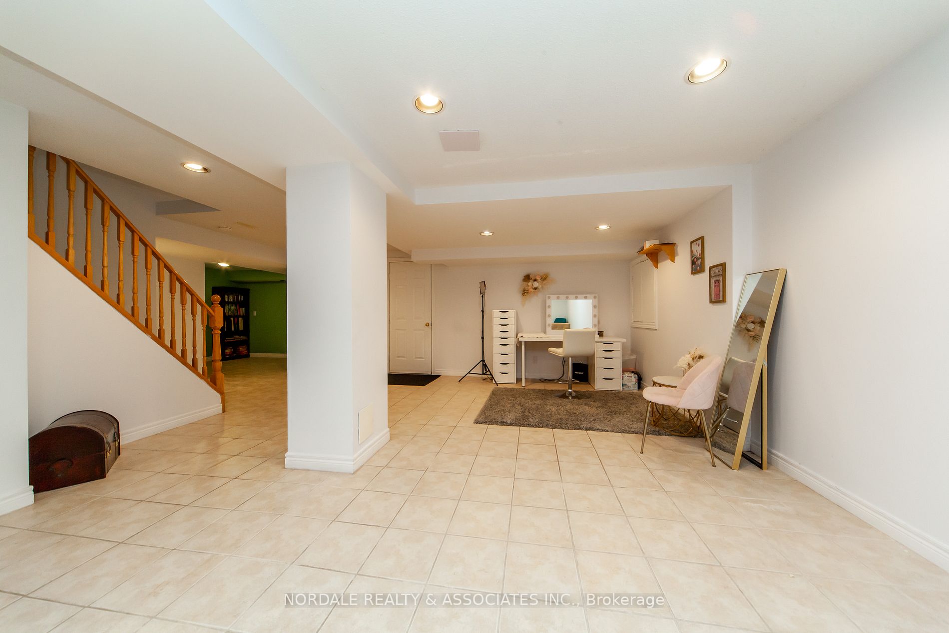 4485 Weymouth Commons Cres