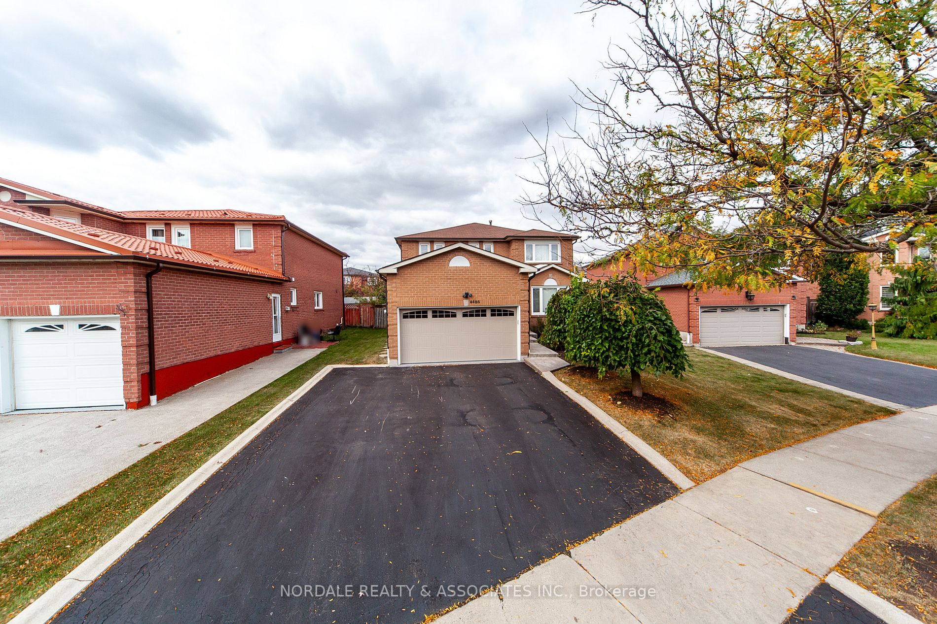 4485 Weymouth Commons Cres