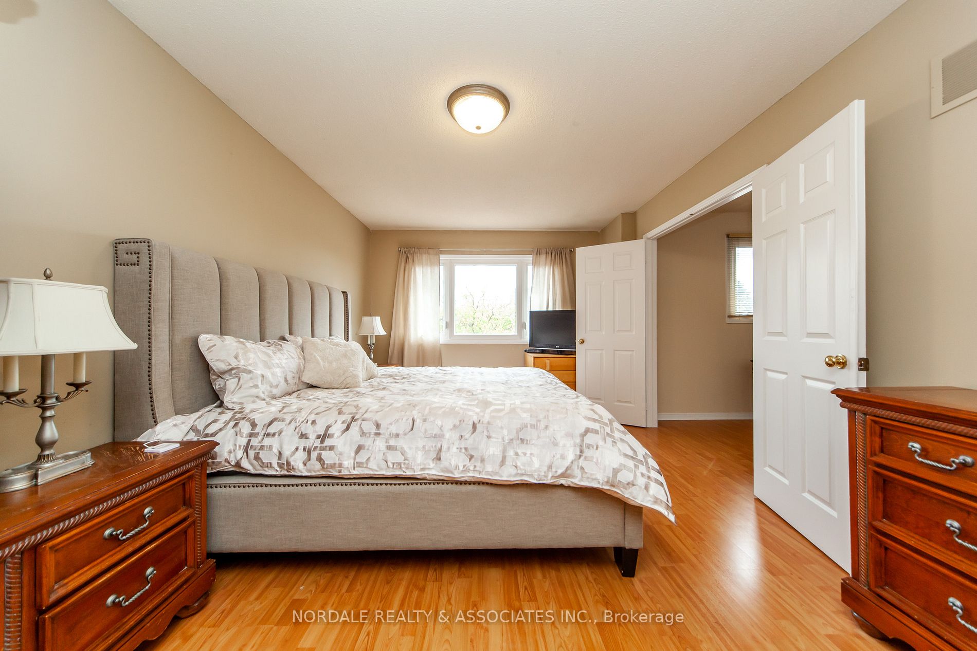4485 Weymouth Commons Cres